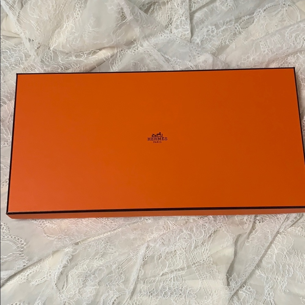 Hermes Authentic Iconic Gift Box